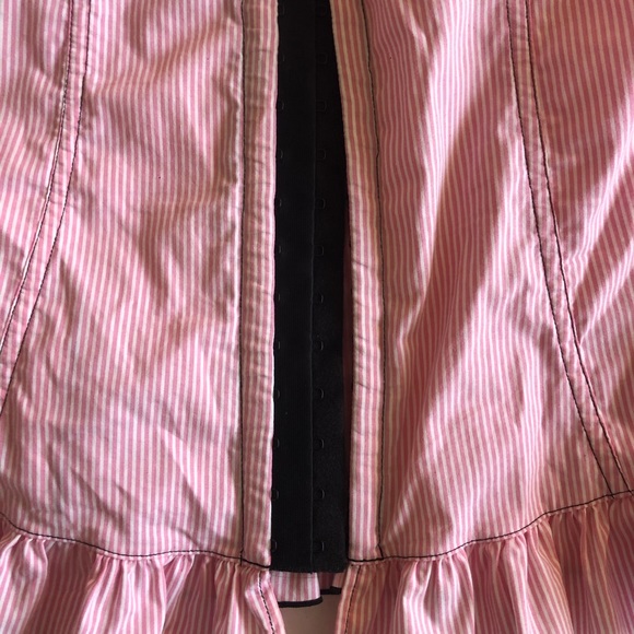 LA SENZA baby pink corset top with black bow - Picture 5 of 8